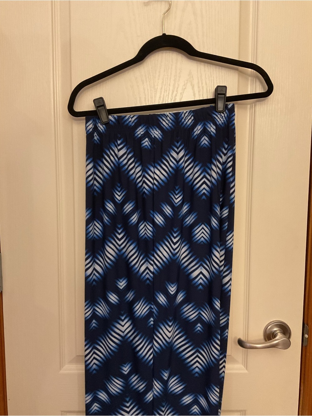 Denim 24/7 Navy & Light Blue Geometric Chevron Patterned Soft Pants 22/24 1X - Picture 6 of 10